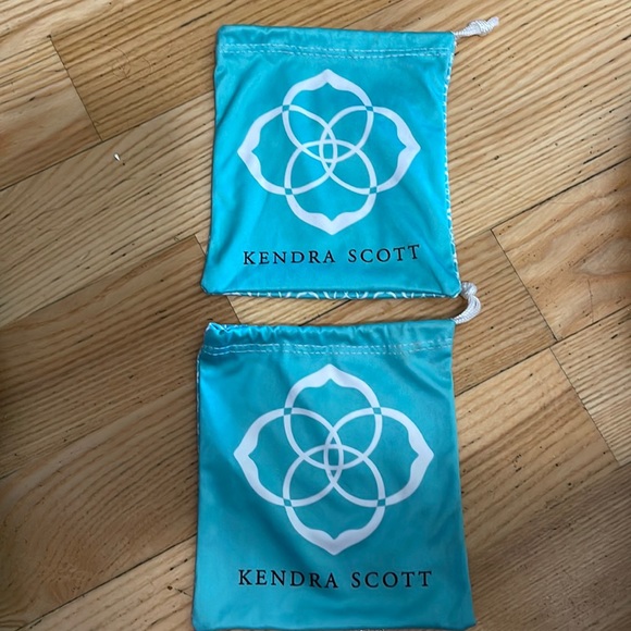 Kendra Scott pouches - Picture 1 of 1